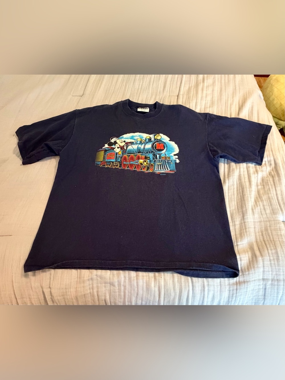 Vintage Disney Navy T-Shirt with Colorful Mickey Train Graphic Sz L